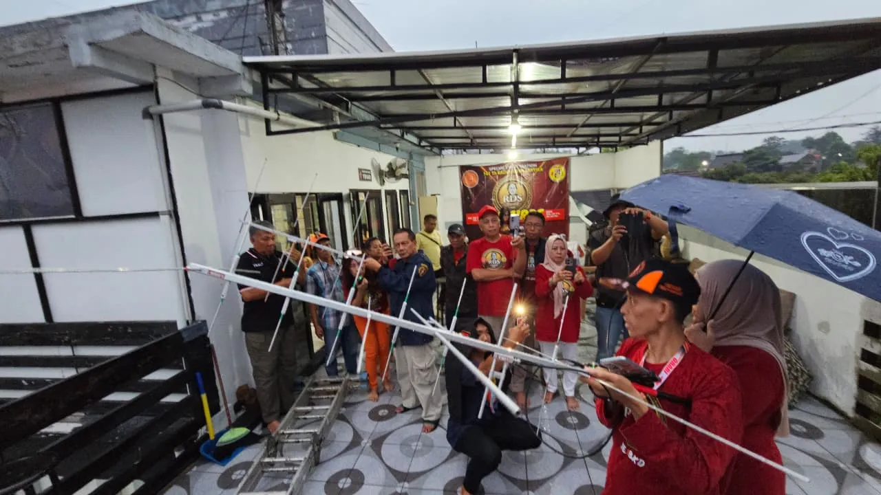 Special Event Station 141 Th Raden Dewi Sartika (8A141RDS)