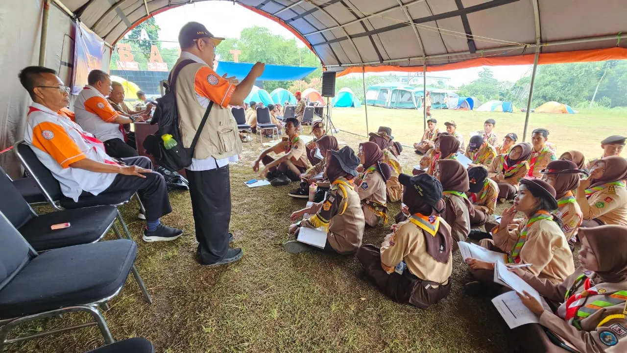 Kegiatan Hari Kedua JOTA-JOTI 2025 Kwarcab Kabupaten Bandung Barat Bersama ORARI Lokal Kabupaten Bandung Barat