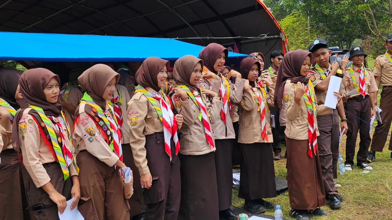 Kegiatan Hari Kedua JOTA-JOTI 2025 Kwarcab Kabupaten Bandung Barat Bersama ORARI Lokal Kabupaten Bandung Barat
