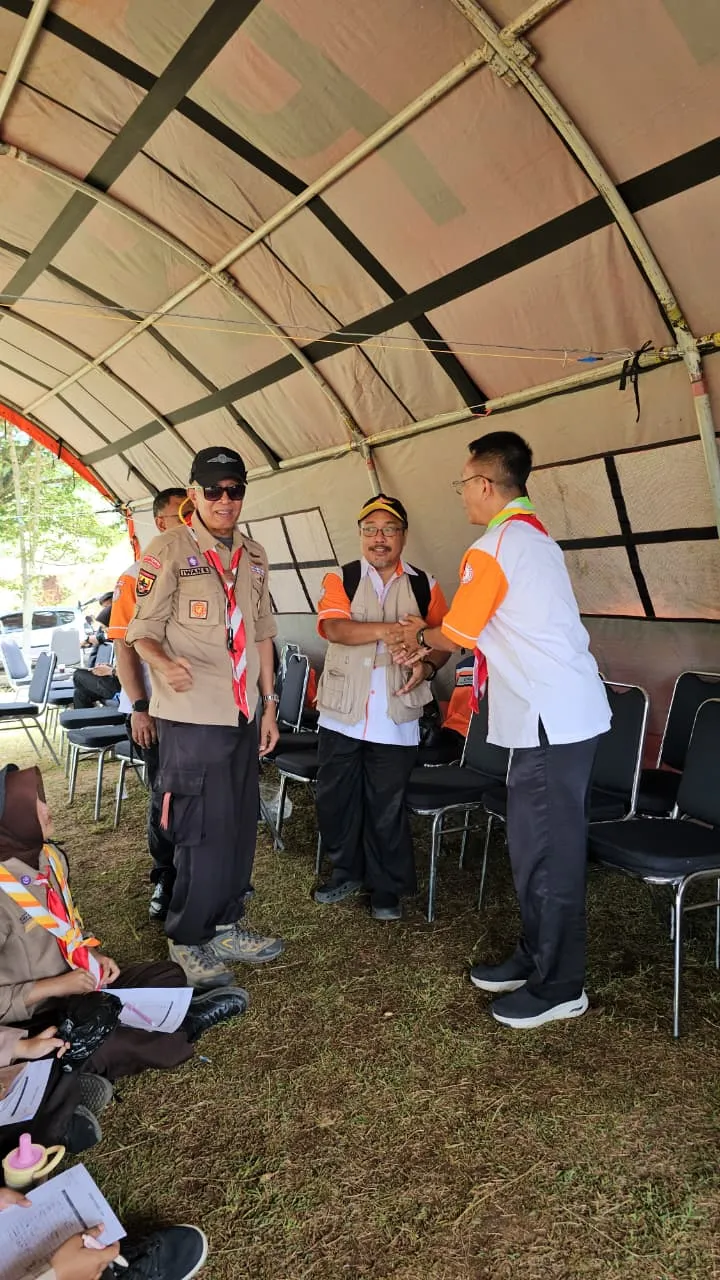 Kegiatan Hari Kedua JOTA-JOTI 2025 Kwarcab Kabupaten Bandung Barat Bersama ORARI Lokal Kabupaten Bandung Barat