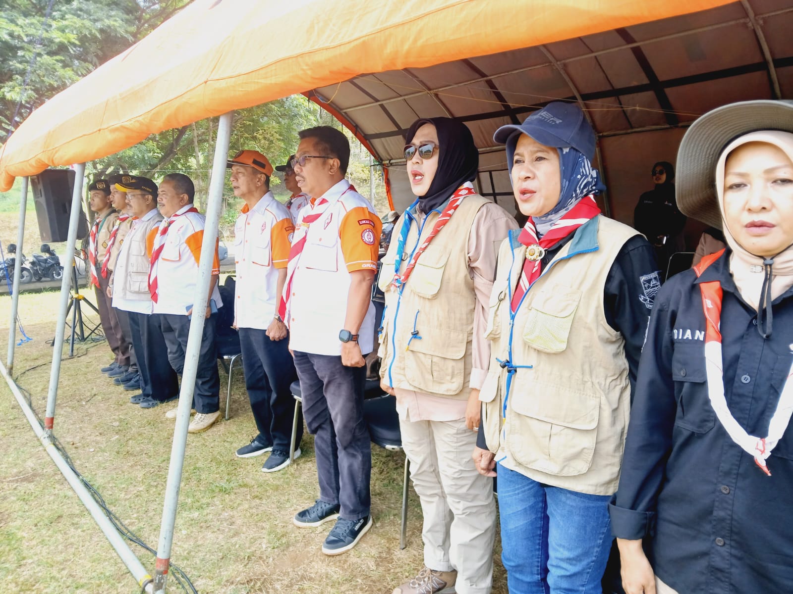 Kegiatan Hari Kedua JOTA-JOTI 2025 Kwarcab Kabupaten Bandung Barat Bersama ORARI Lokal Kabupaten Bandung Barat