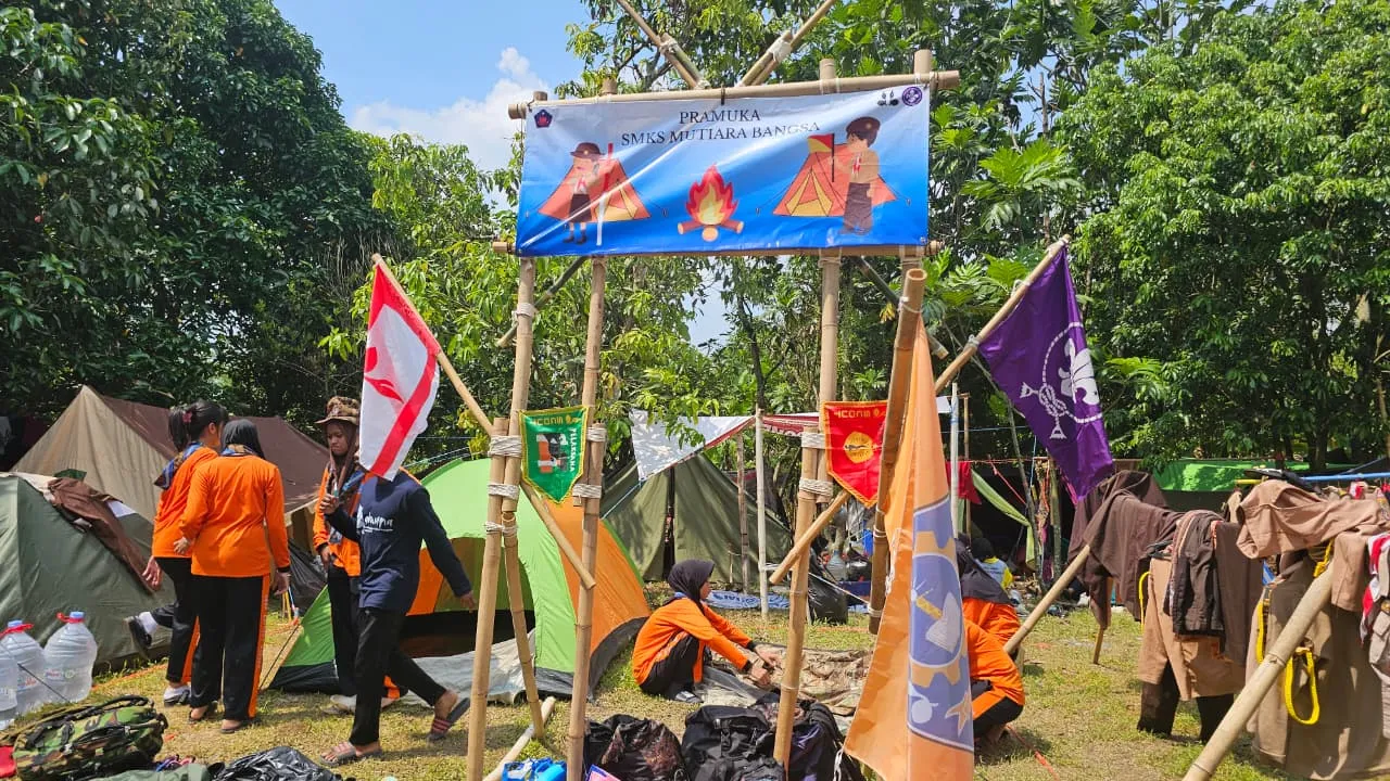 Kegiatan Hari Kedua JOTA-JOTI 2025 Kwarcab Kabupaten Purwakarta Bersama ORARI Lokal Kabupaten Purwakarta