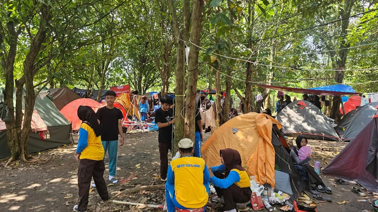 Kegiatan Hari Kedua JOTA-JOTI 2025 Kwarcab Kabupaten Purwakarta Bersama ORARI Lokal Kabupaten Purwakarta
