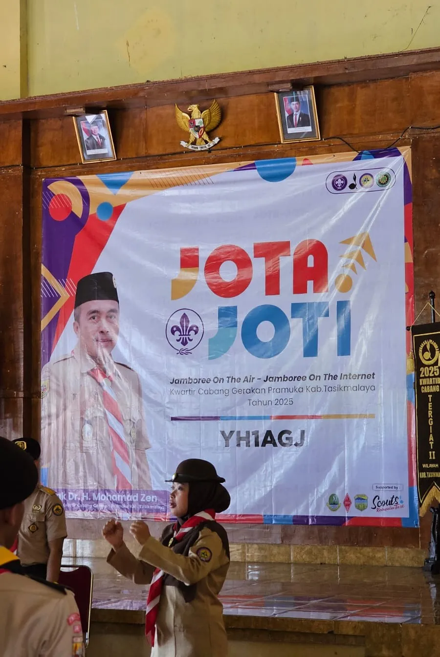 Kegiatan Hari Ke-3 JOTA-JOTI 2025 Kwarcab Kabupaten Tasikmalaya Bersama ORARI Lokal Kabupaten