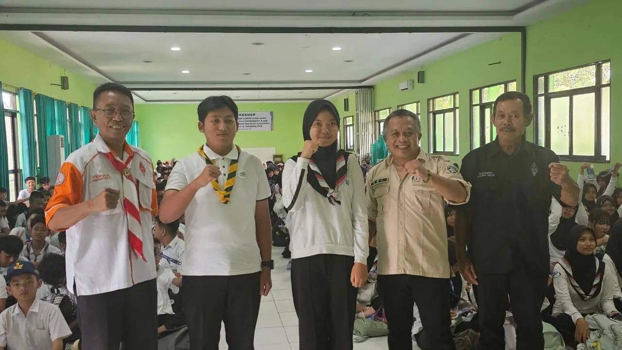 Kegiatan Hari Ke-3 JOTA-JOTI 2025 Kwarcab Kota Tasikmalaya Bersama ORARI Lokal Kota Tasikmalaya